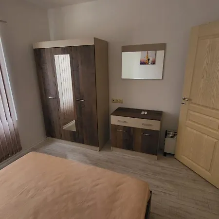 пясъчна лилия в Lily Beach * Süzebolu